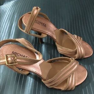 MICHAEL KORS SANDALS